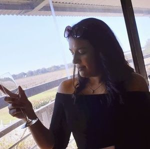 Meet your Posher, Cindy